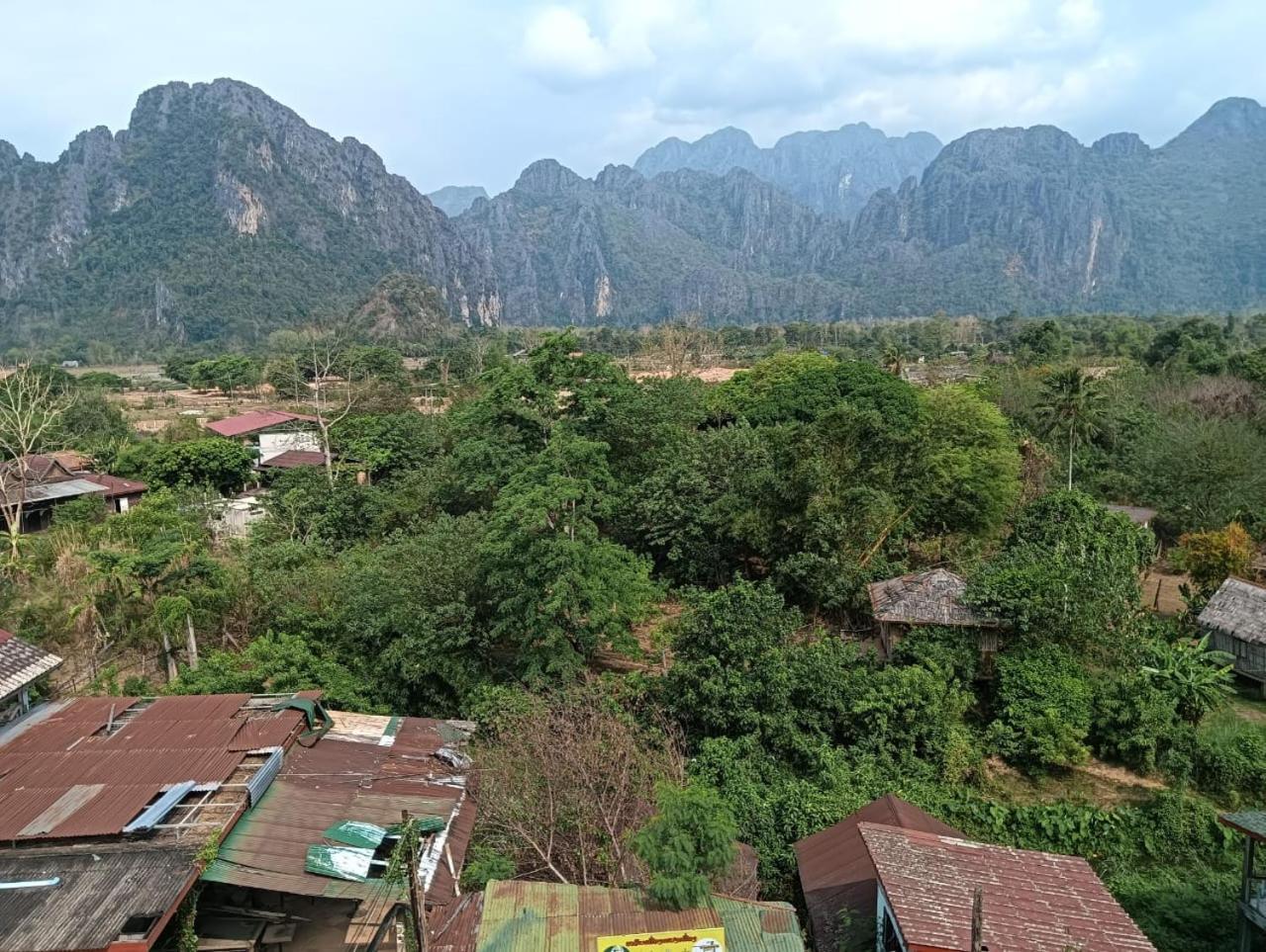 Bountang Riverside Hotel Vang Vieng Extérieur photo