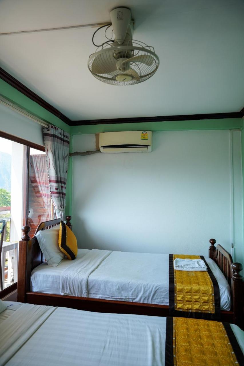 Bountang Riverside Hotel Vang Vieng Extérieur photo